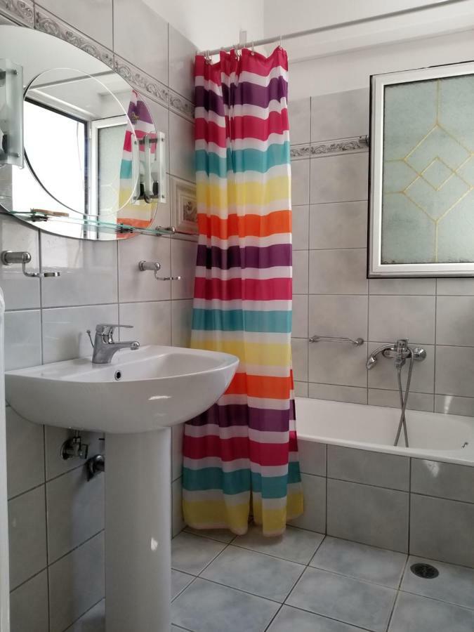 Galini Apartment Loutráki Dış mekan fotoğraf